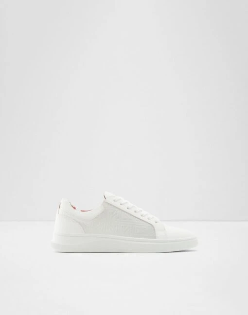 Aldo Tiger -Ralph Lauren Store tiger white 100 002 008 main rc nt 700x889 2f45cf42 b924 4263 855c cffb4a6fe5e7