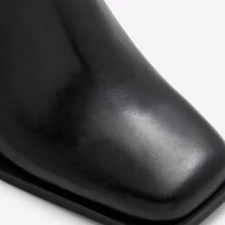 Aldo Toro -Ralph Lauren Store toro black 001 001 043 detail sq nt 2018x2018 2c21880f f985 4895 a852 03d54d049599