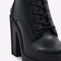 Aldo Uplift -Ralph Lauren Store uplift black 007 001 043 detail sq nt 2018x2018 80e19cee 8c34 482b 86da 3d220919427b