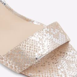 Aldo Valentina 13 Aldo Valentina -Ralph Lauren Store valentina silver 041 001 042 detail sq nt 2018x2018 7fc592d4 d137 4456 84cc a927d1433f96