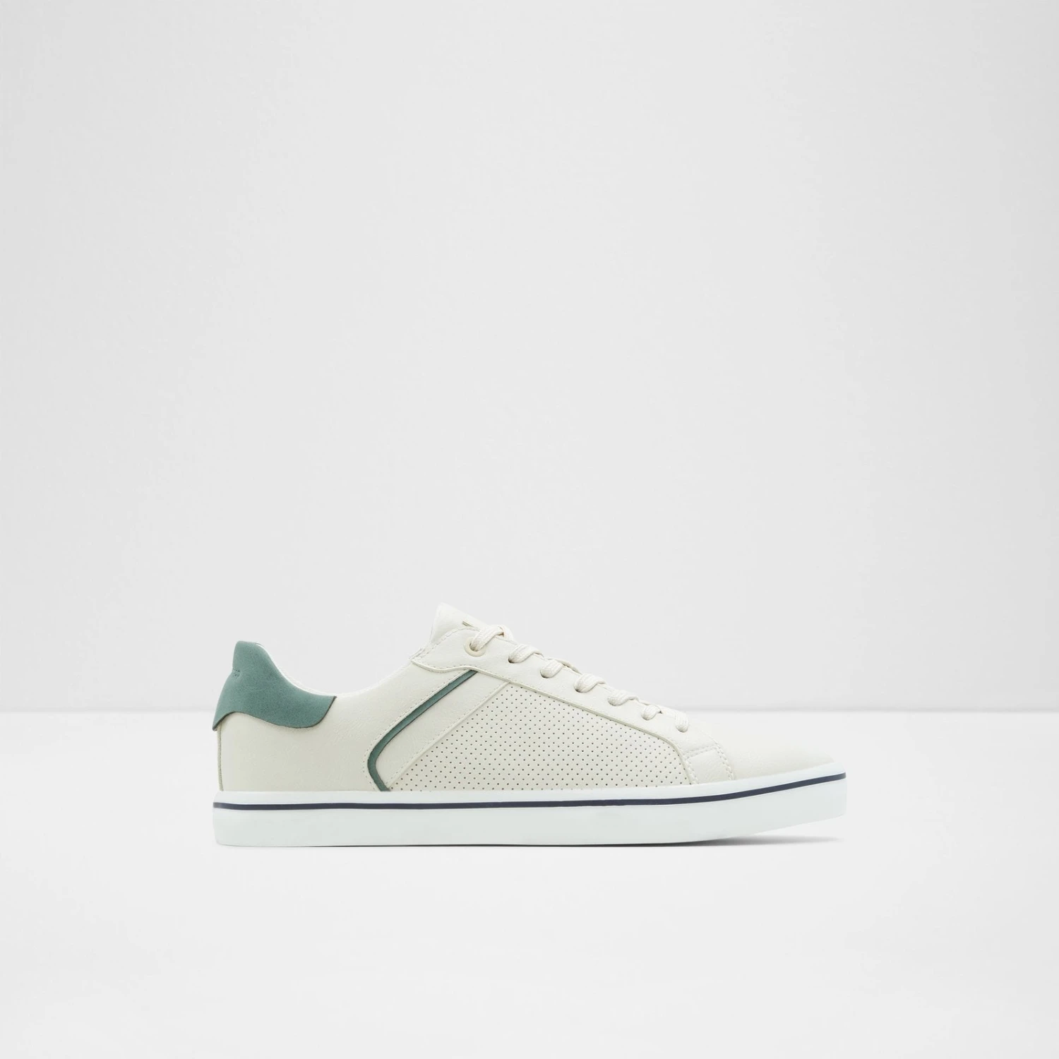 Aldo Warrem 2 Aldo Warrem - Image 2