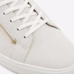 Aldo Wasat 13 Aldo Wasat -Ralph Lauren Store wasat white 121 002 043 detail sq nt 2018x2018 c5519d8c fcb5 4afd 8c07 5014f0453037