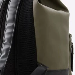 Aldo Weakath 11 Aldo Weakath -Ralph Lauren Store weakath beige 250 002 043 detail sq nt 2018x2018 324d69f2 65b1 4184 9b22 f5d70d3ee5a9