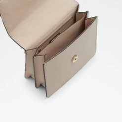 Aldo Weraviel -Ralph Lauren Store weraviel beige 270 002 043 alt2 sq nt 1600x1600 34593bf5 78c7 4fd1 aff9 57214255fee7