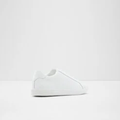 Aldo Wiresien -Ralph Lauren Store wiresien white 110 001 043 alt1 sq nt 1600x1600 c7c1dffc fc2e 44ce 8dd2 147c9efcc17f