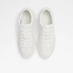 Aldo Woolly -Ralph Lauren Store woolly white 100 001 031 alt5 sq nt 1600x1600 2d1f26fd 94f7 4df2 8272 6ff6d08d831b