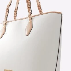 Aldo Wyleraen 11 Aldo Wyleraen -Ralph Lauren Store wyleraen multi 965 002 009 detail sq nt 2018x2018 3770159c 46a0 4d44 b965 82d0b7b528e9