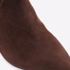 Aldo Yalardy -Ralph Lauren Store yalardy brown 201 001 046 detail sq nt 2018x2018 2af91777 6896 46e8 9894 ddc46081d404