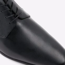 Aldo Zolian -Ralph Lauren Store zolian black 001 001 008 detail sq nt 2018x2018 349ab417 f475 4814 9775 59a4a0be33bf