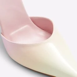 Aldo Zuella -Ralph Lauren Store zuella multi 963 002 033 detail sq nt 2018x2018 cb76bde2 a8f8 4f26 a49f 1a8909883b95