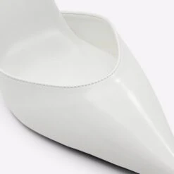 Aldo Zuella 15 Aldo Zuella -Ralph Lauren Store zuella white 100 002 033 detail sq nt 2018x2018 4088e1b1 9fdd 4cbd 9e8f 1222e9b88fd9